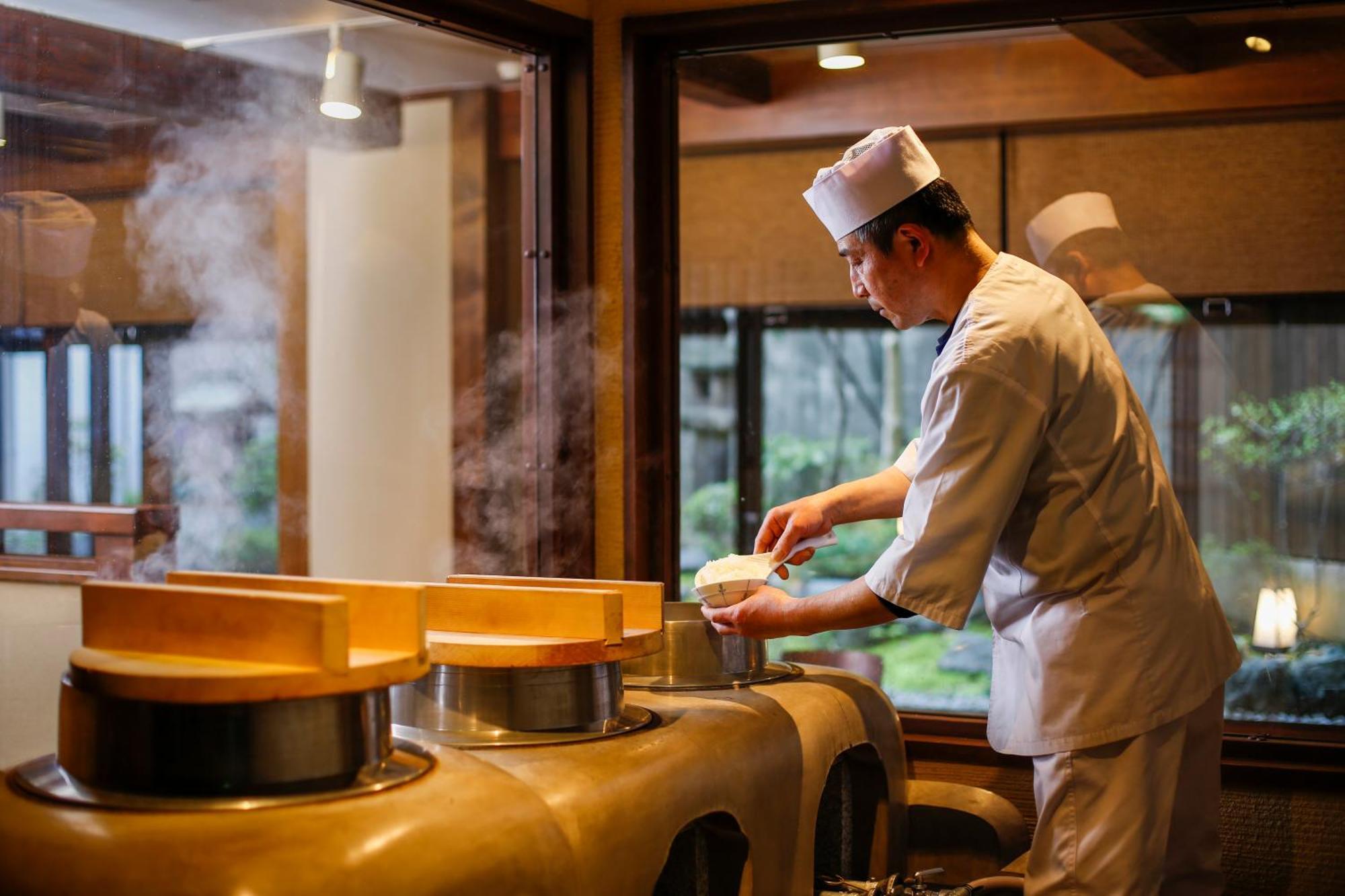 Sarusawaike Yoshidaya Nara Exterior photo